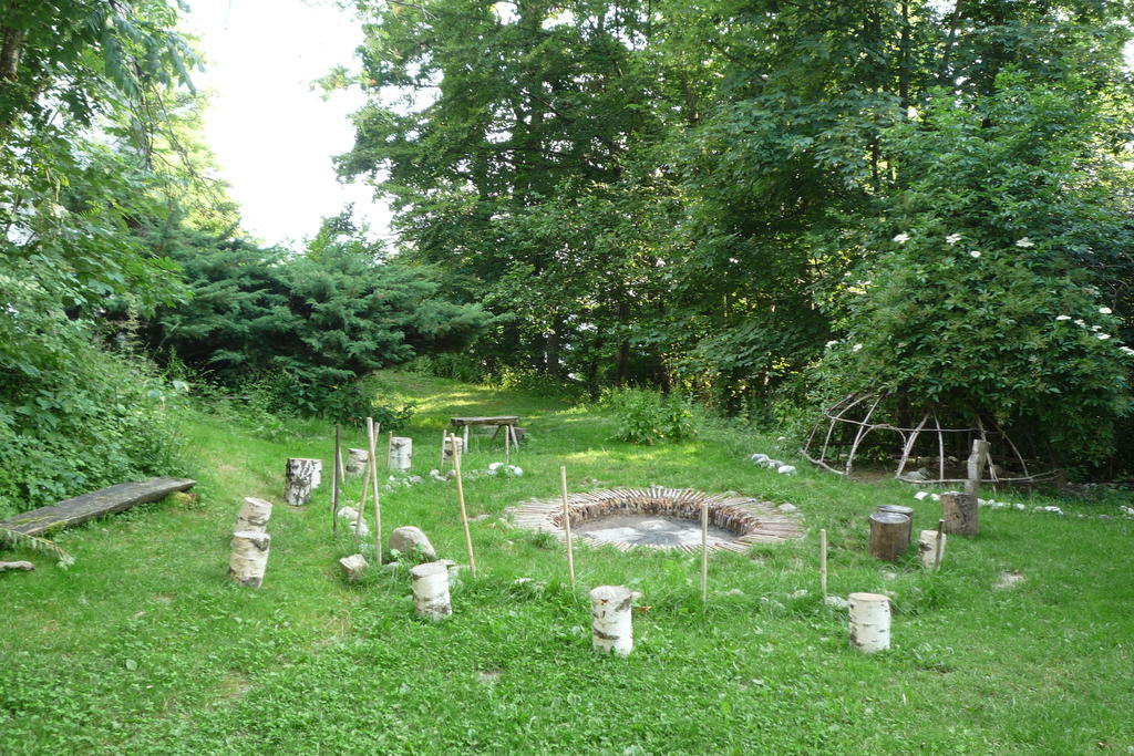 Konukevi Im Sonnenbuhl Zürih